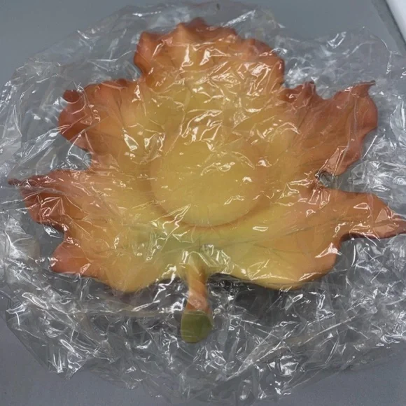 Partylite whispering leaves new in box - Picture 8 of 9